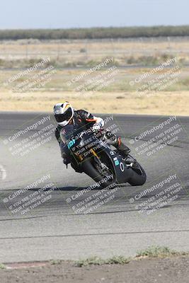 media/Sep-07-2024-Pacific Track Time (Sat) [[9bb89f5e83]]/B group/Phone Wall Papers 920am/